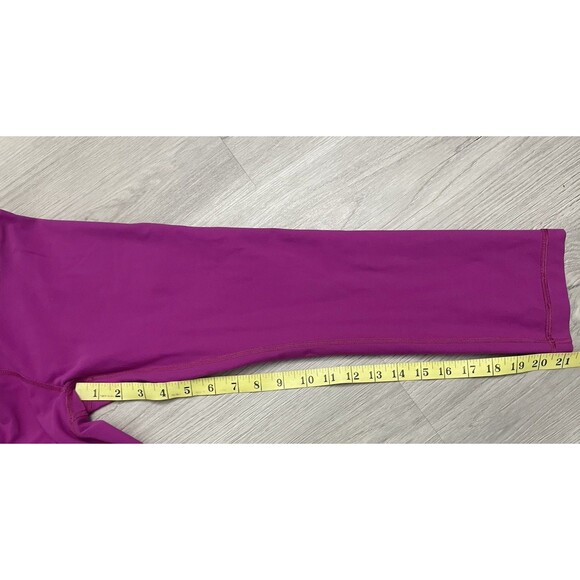 Lululemon Wunder Under Crop Black Raspberry pink Size 8 Reversible Leggings - Picture 4 of 11